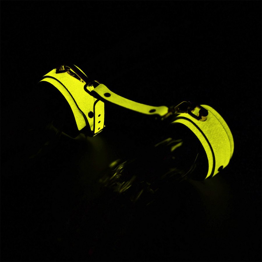 EroHot Glow Наручники светящиеся в темноте, розовые