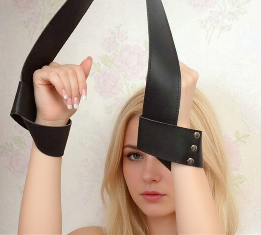 Наручники с кольцами "Zisac"