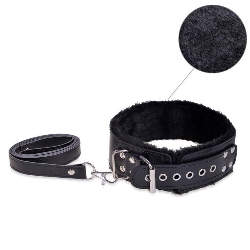 Ошейник  "Circle" с мехом и поводком черный