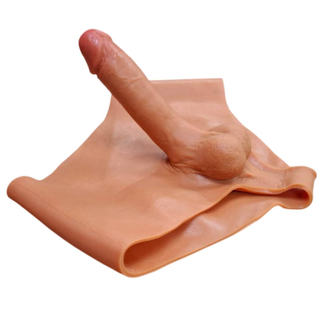 Фаллоимитатор реалистичный гнущийся на силиконовых трусах Фаллоимитатор реалистичный гнущийся на силиконовых трусах