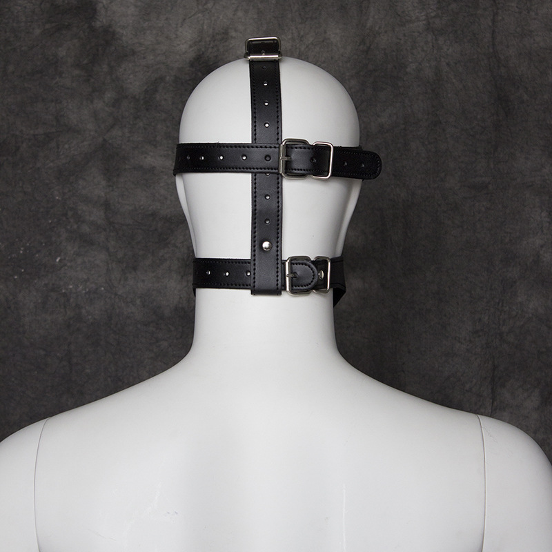 Шлем с кляпом "Cover"