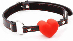 Кляп "Redheart" с красным сердцем