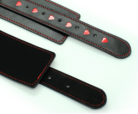 Наручники (оковы) с сердцами "Amur"