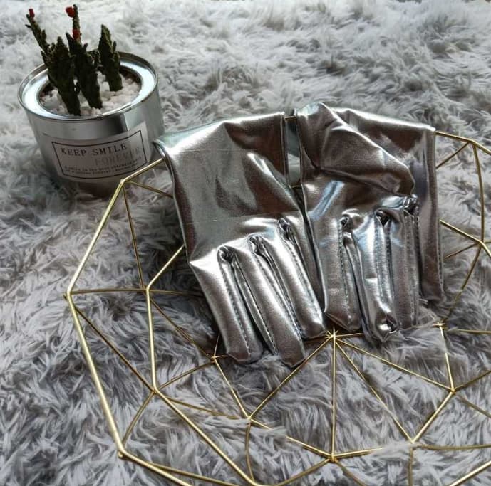 Перчатки под кожу, серебристые