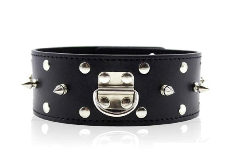 Ошейник с шипами на цепочке "Latifa"