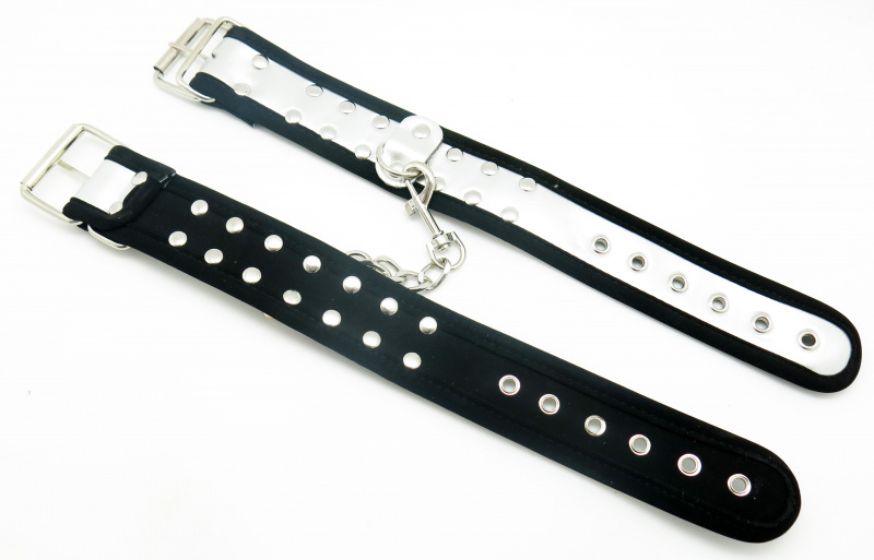 Наручники "Manacle Н"