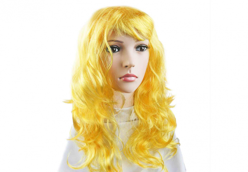 Парик карнавальный желтый, с длинными вьющимися волосами