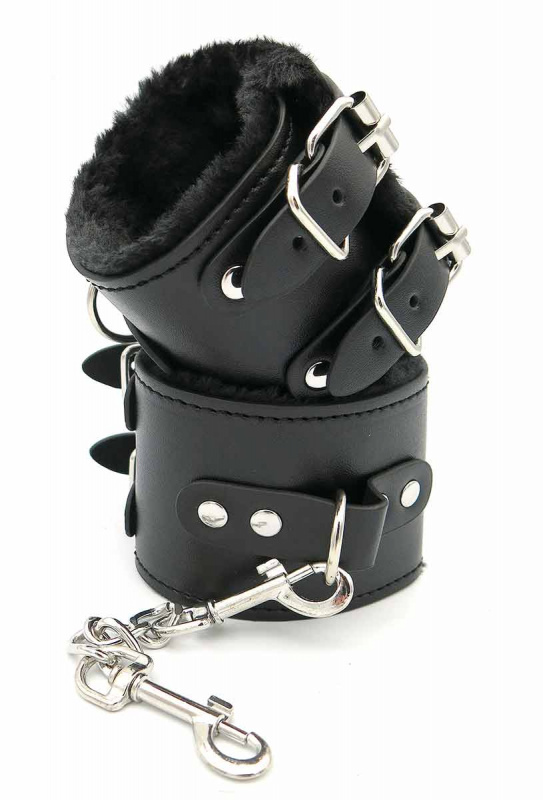 Кандалы "Croun" черные