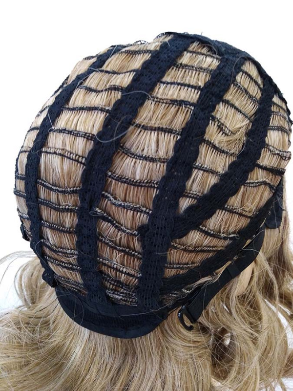 Парик с короткимии вьющимися волосами, цвет русый