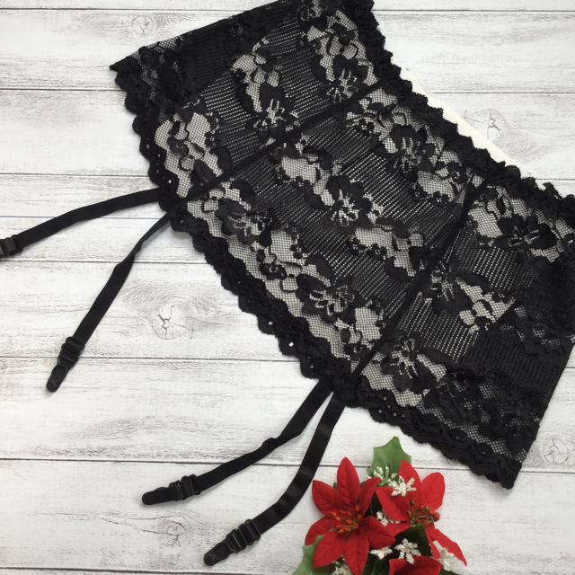 Пояс кружевной для чулок "Wide strip Black" черный