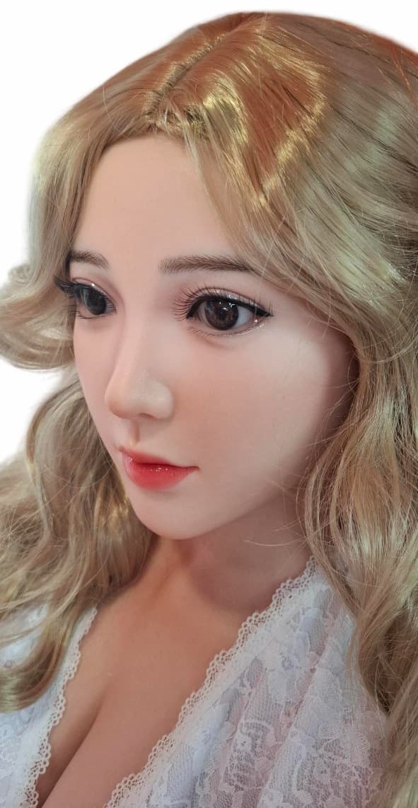 Кукла реалистичная силиконовая Кортни рост 165см