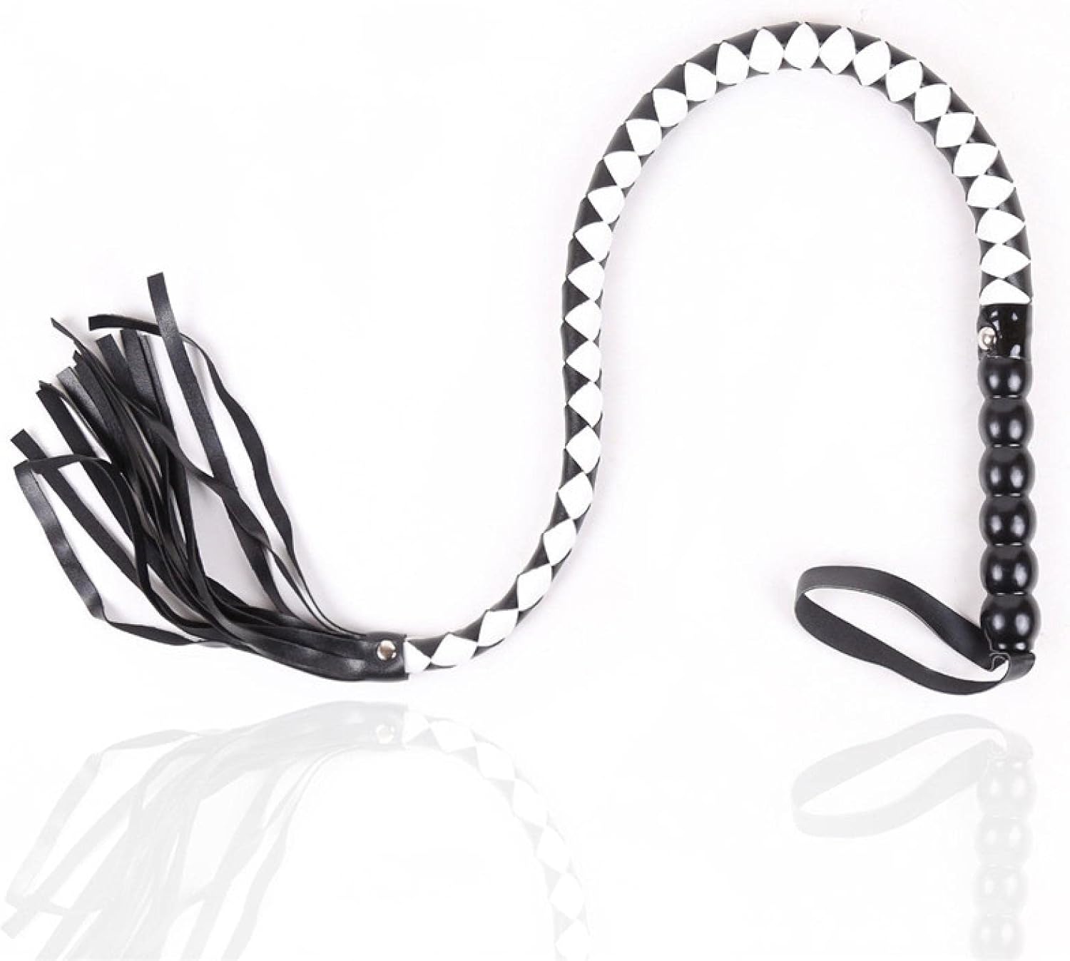 Плеть с рельефной ручкой "Wanap" черно-белая