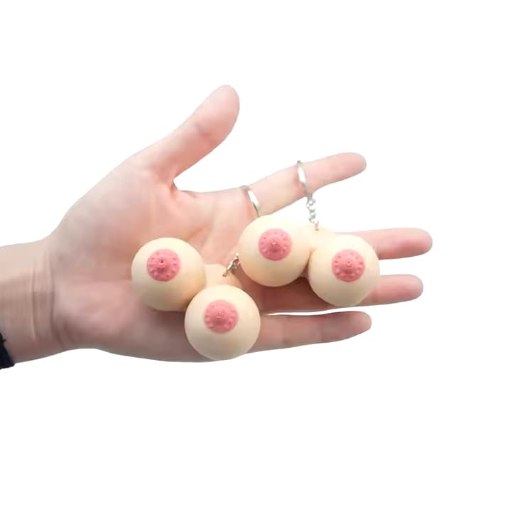 Брелок грудь антистресс