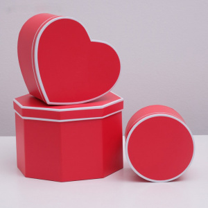 Коробка подарочная красная, 15*23,5