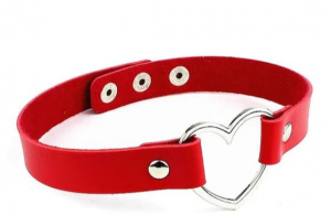 Чокер кожаный с сердцем, красный