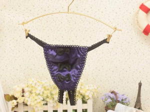 Трусики женские с 3 бантами и бусами фиолетовые