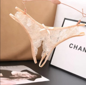 Трусы женские с доступом "Amour" кружевные персиковые Трусы женские с доступом "Amour" кружевные персиковые