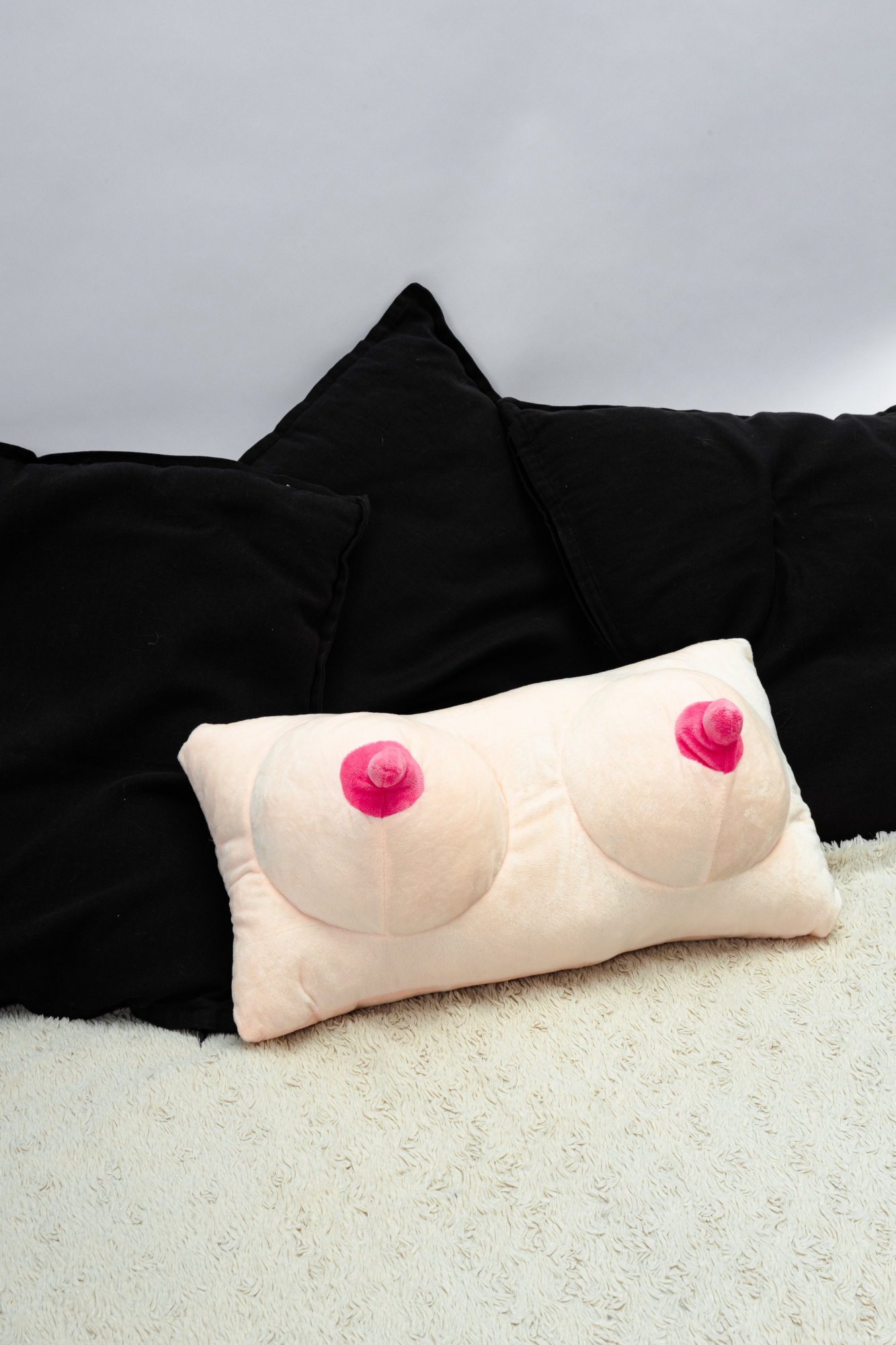 Подушка-грудь